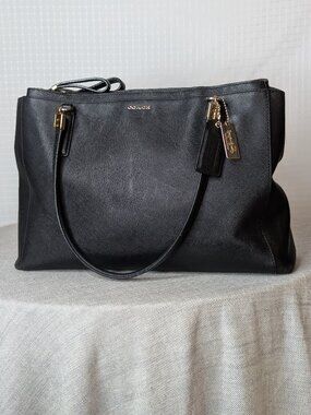 Coach Cross-grain Leather Zip Top Tote Carryall